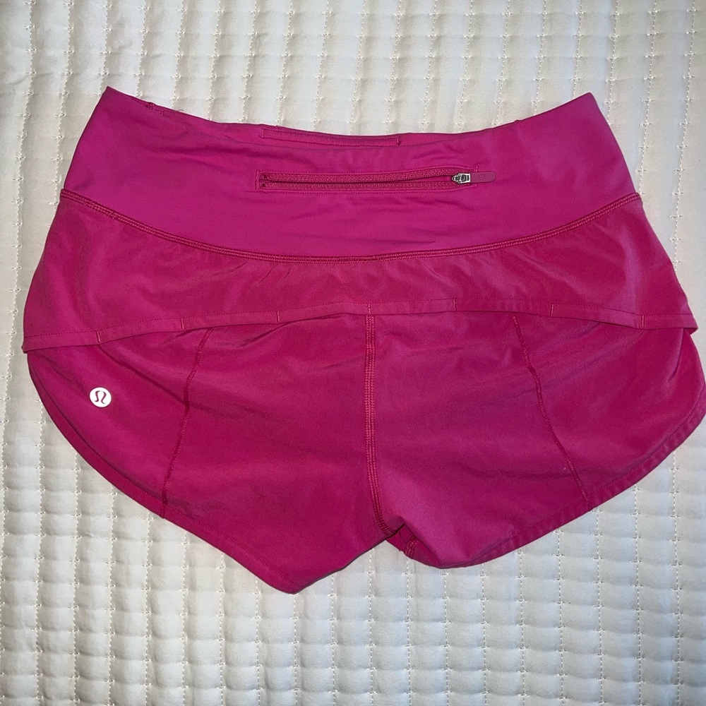 Sonic Pink 2.5” Lululemon Speed Ups LINED. size 2
